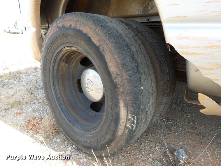 image for item DB4581 2005 Dodge Ram 3500 Quad Cab pickup truck