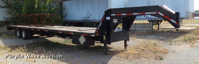 image for item DB4582 1998 PJ equipment trailer