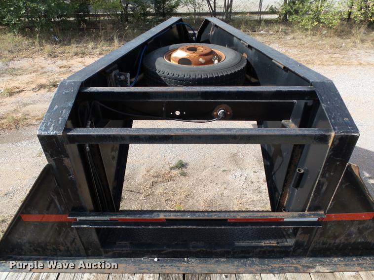 image for item DB4582 1998 PJ equipment trailer