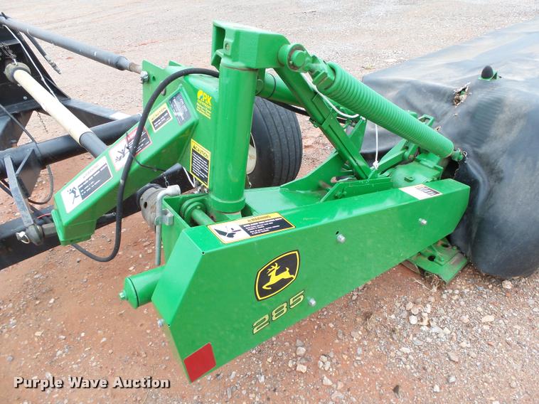 image for item DB4583 John Deere 285 disc mower with Cimarron caddy