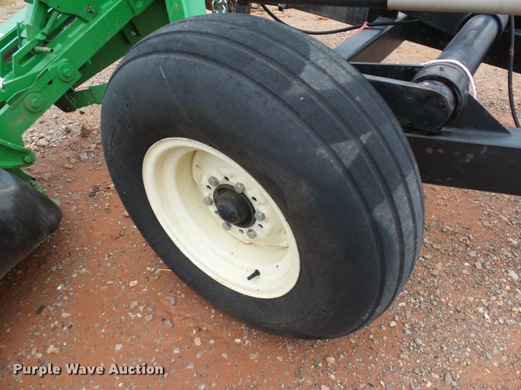 image for item DB4583 John Deere 285 disc mower with Cimarron caddy