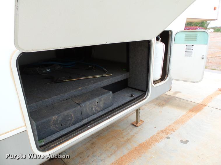 image for item DB4584 2007 Aspen F2900S camper