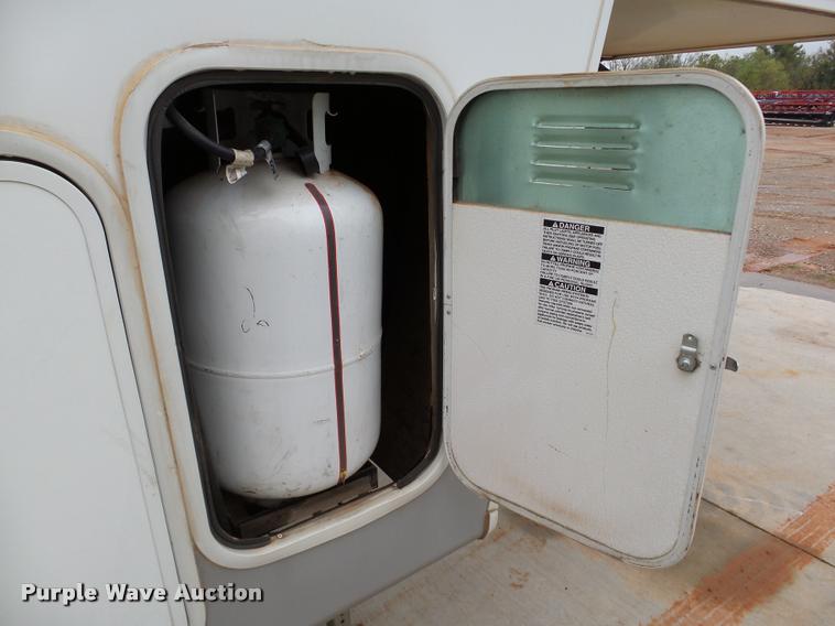 image for item DB4584 2007 Aspen F2900S camper