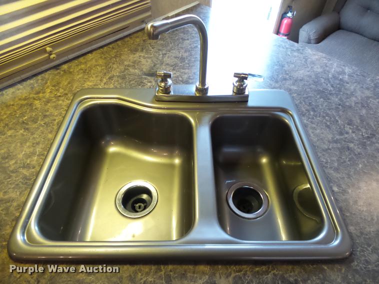 image for item DB4584 2007 Aspen F2900S camper