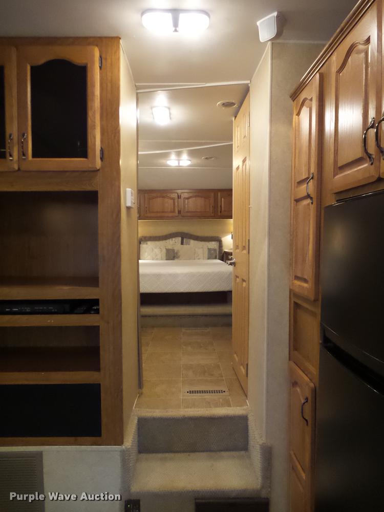 image for item DB4584 2007 Aspen F2900S camper