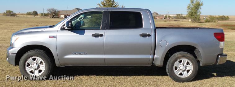 image for item DB4586 2010 Toyota Tundra SR5 CrewMax pickup truck