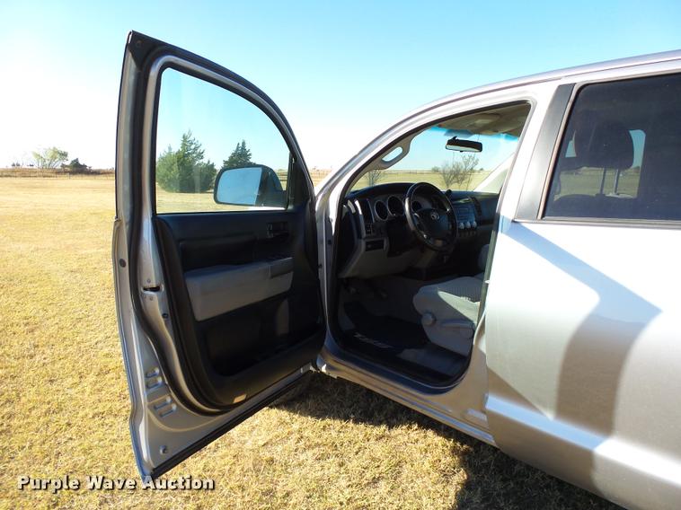 image for item DB4586 2010 Toyota Tundra SR5 CrewMax pickup truck