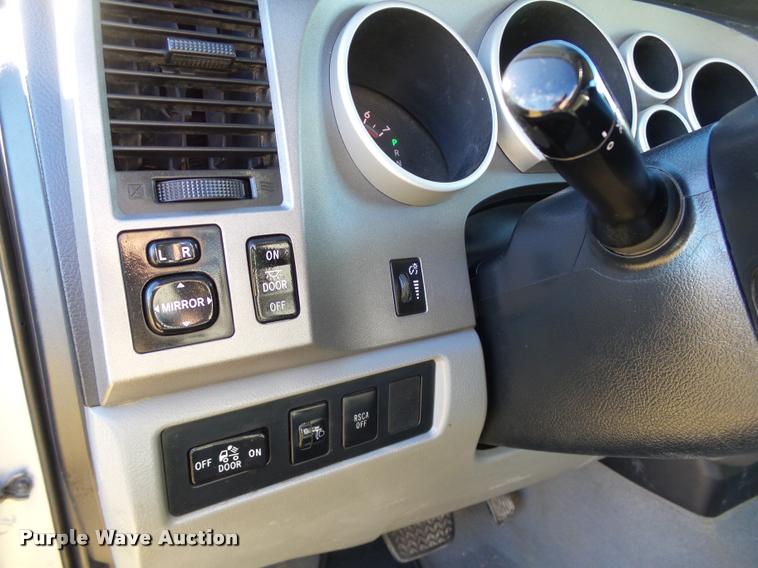 image for item DB4586 2010 Toyota Tundra SR5 CrewMax pickup truck