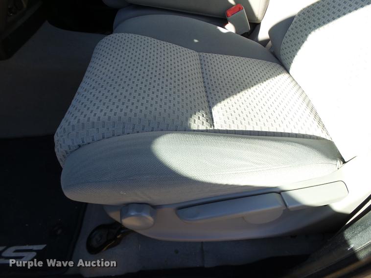 image for item DB4586 2010 Toyota Tundra SR5 CrewMax pickup truck