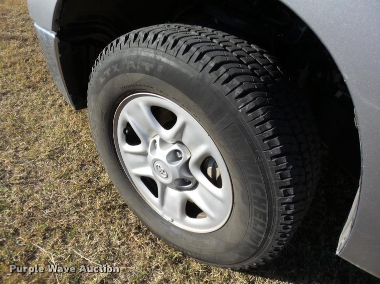 image for item DB4586 2010 Toyota Tundra SR5 CrewMax pickup truck