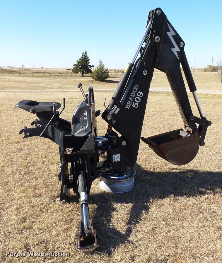 image for item DB4587 Bradco 509 backhoe attachment