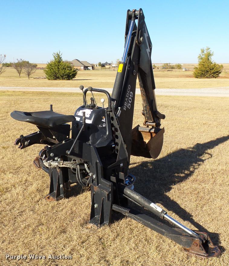 image for item DB4587 Bradco 509 backhoe attachment