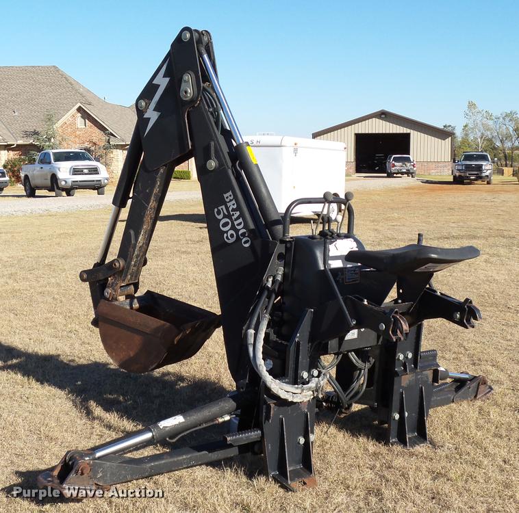 image for item DB4587 Bradco 509 backhoe attachment