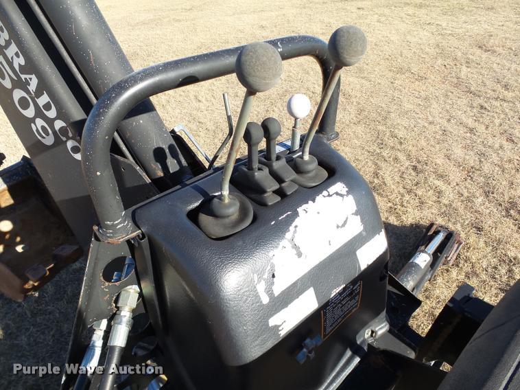 image for item DB4587 Bradco 509 backhoe attachment