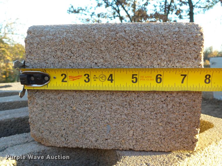 image for item DB4591 Approximately 700 cinder blocks
