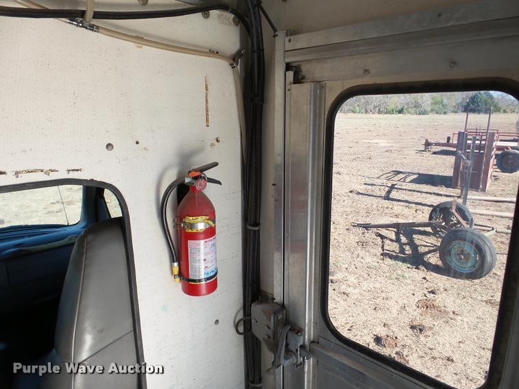 image for item DB5255 2001 Chevrolet Express 3500 delivery van