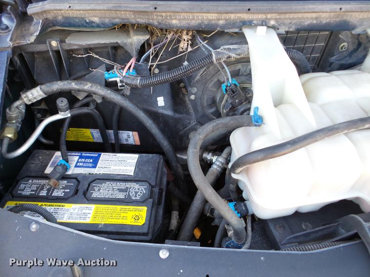 image for item DB5255 2001 Chevrolet Express 3500 delivery van