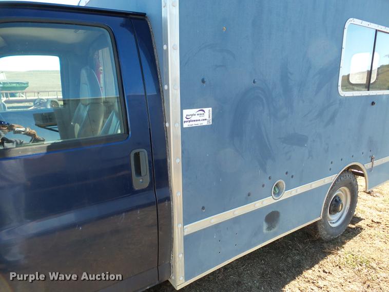 image for item DB5255 2001 Chevrolet Express 3500 delivery van