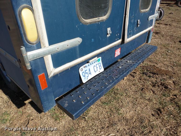 image for item DB5255 2001 Chevrolet Express 3500 delivery van