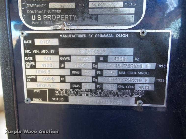 image for item DB5255 2001 Chevrolet Express 3500 delivery van