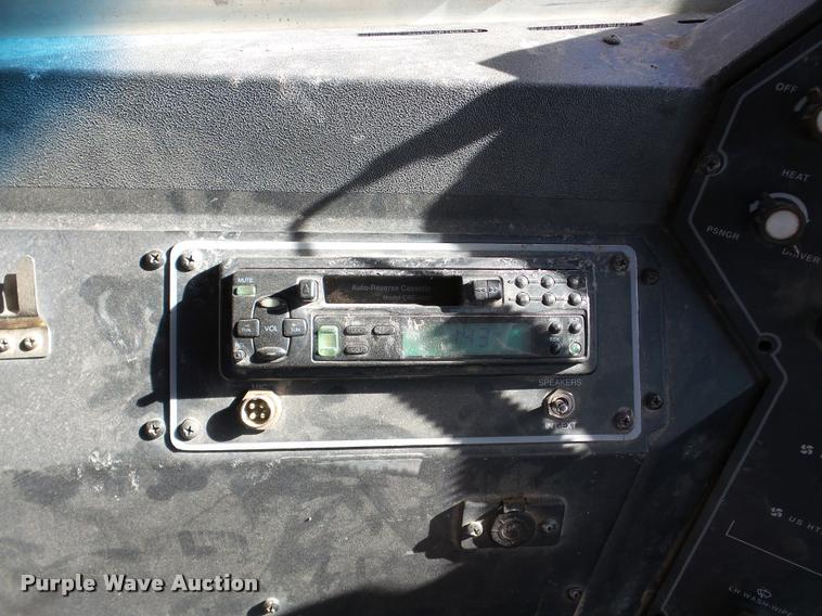 image for item DB5267 2001 International 3800 Blue Bird school bus