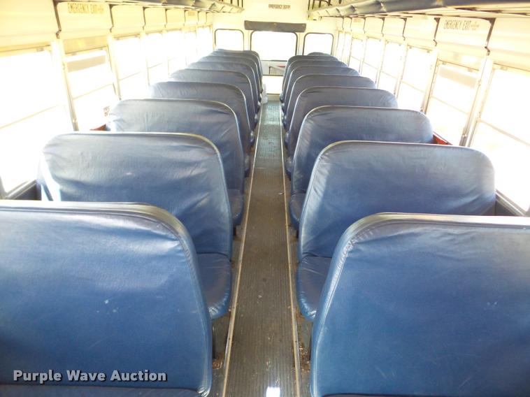 image for item DB5267 2001 International 3800 Blue Bird school bus