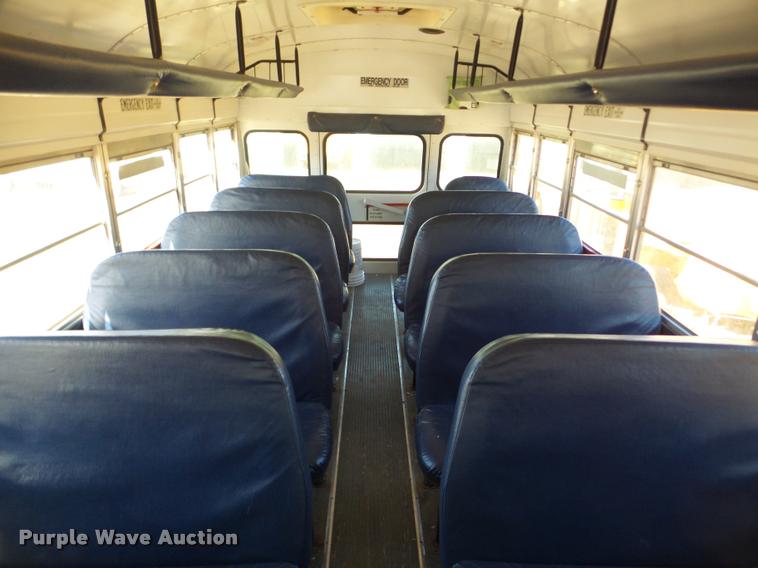 image for item DB5267 2001 International 3800 Blue Bird school bus