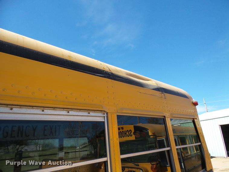 image for item DB5267 2001 International 3800 Blue Bird school bus