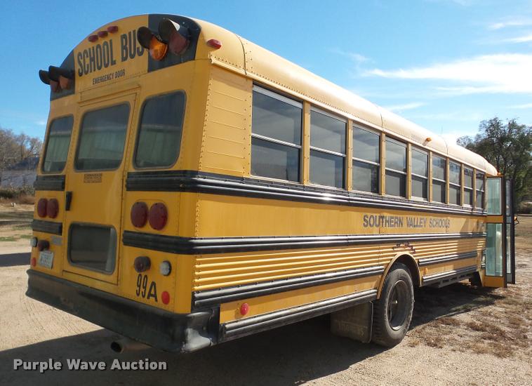 image for item DB5268 1999 International 3800 Thomas school bus