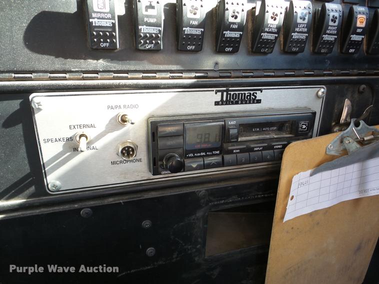 image for item DB5268 1999 International 3800 Thomas school bus