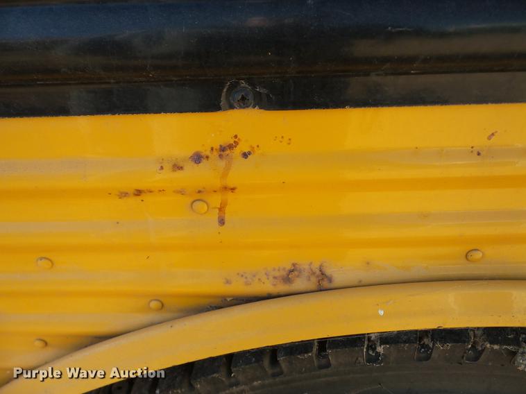 image for item DB5268 1999 International 3800 Thomas school bus