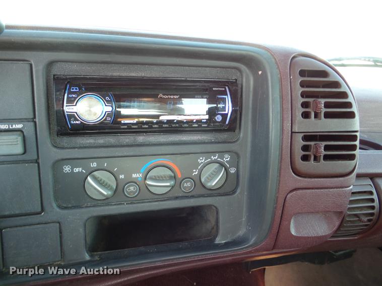 image for item DB5282 1996 Chevrolet 1500 Ext. Cab pickup truck