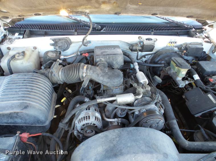 image for item DB5282 1996 Chevrolet 1500 Ext. Cab pickup truck