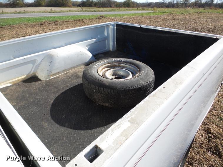 image for item DB5282 1996 Chevrolet 1500 Ext. Cab pickup truck