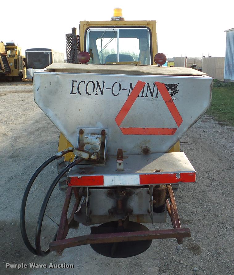 image for item DB5292 Trackless MT municipal tractor