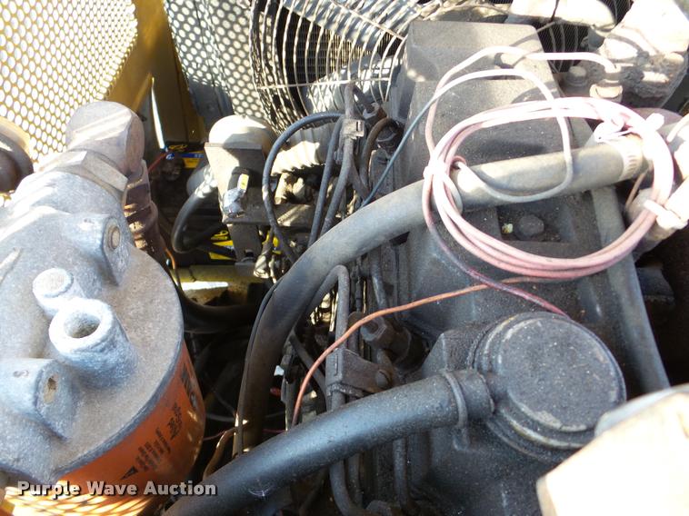 image for item DB5292 Trackless MT municipal tractor