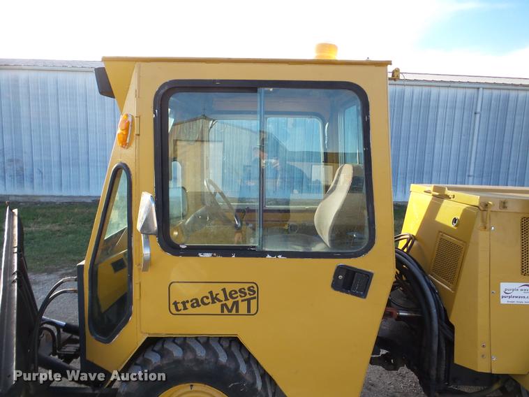 image for item DB5292 Trackless MT municipal tractor