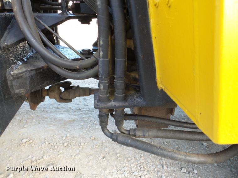 image for item DB5292 Trackless MT municipal tractor