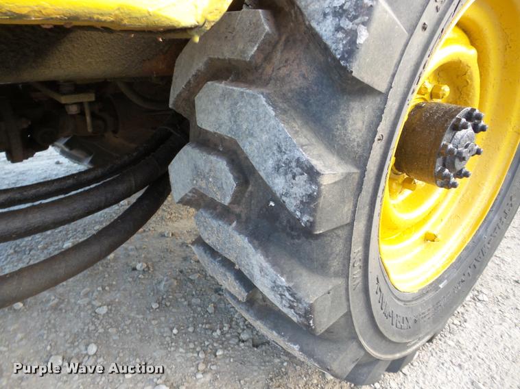 image for item DB5292 Trackless MT municipal tractor