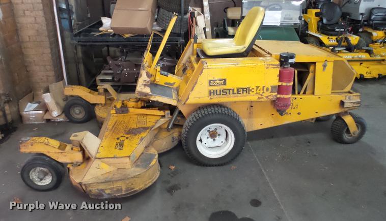 image for item DF9063 Hustler 340 ZTR lawn mower