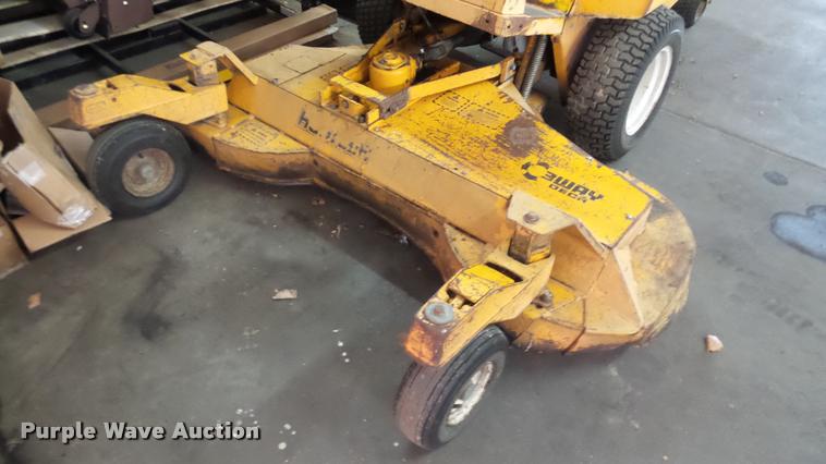 image for item DF9063 Hustler 340 ZTR lawn mower