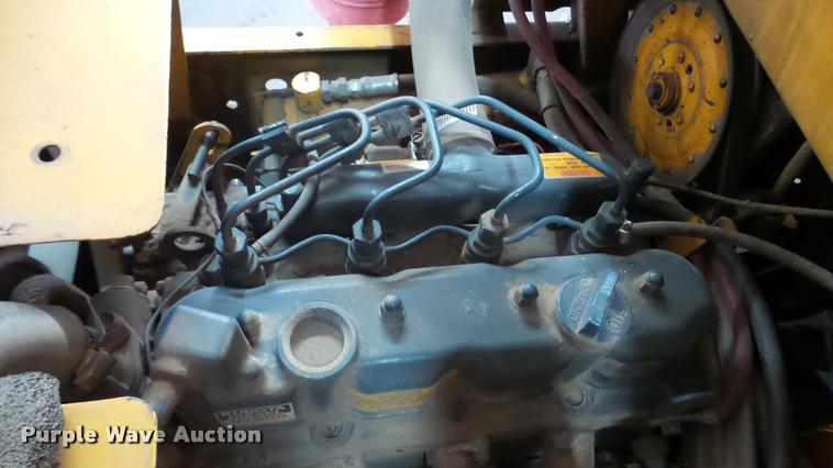 image for item DF9063 Hustler 340 ZTR lawn mower