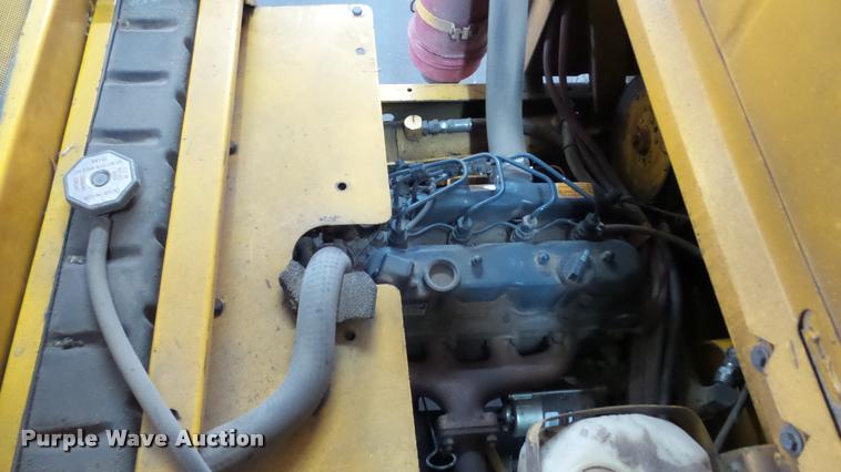 image for item DF9063 Hustler 340 ZTR lawn mower