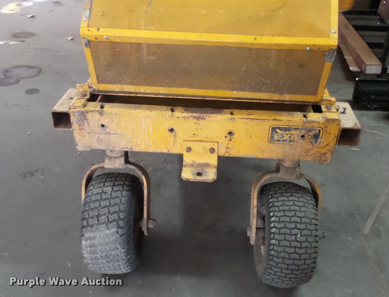 image for item DF9063 Hustler 340 ZTR lawn mower