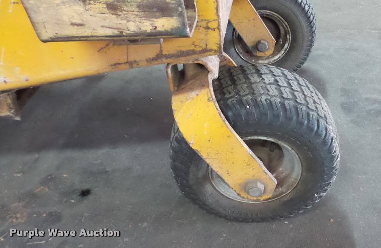 image for item DF9063 Hustler 340 ZTR lawn mower