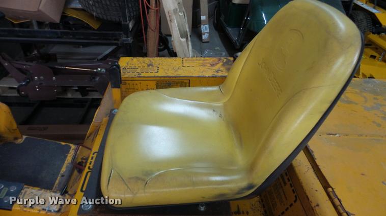 image for item DF9063 Hustler 340 ZTR lawn mower