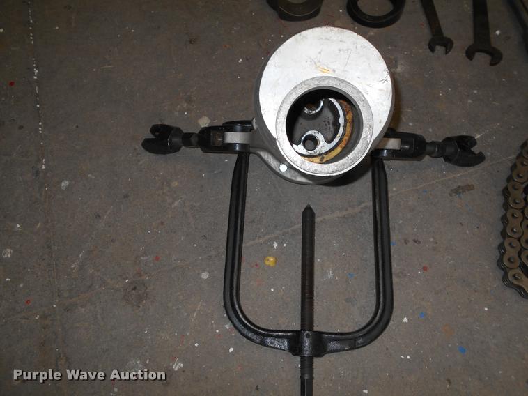 image for item DF9124 Hays Manufacturing tap