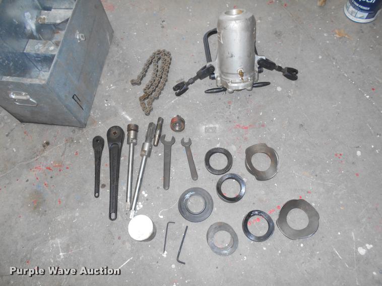 image for item DF9124 Hays Manufacturing tap