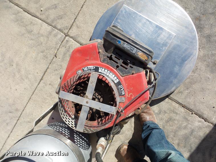 image for item J1586 Eliminator Flex 27D floor burnisher