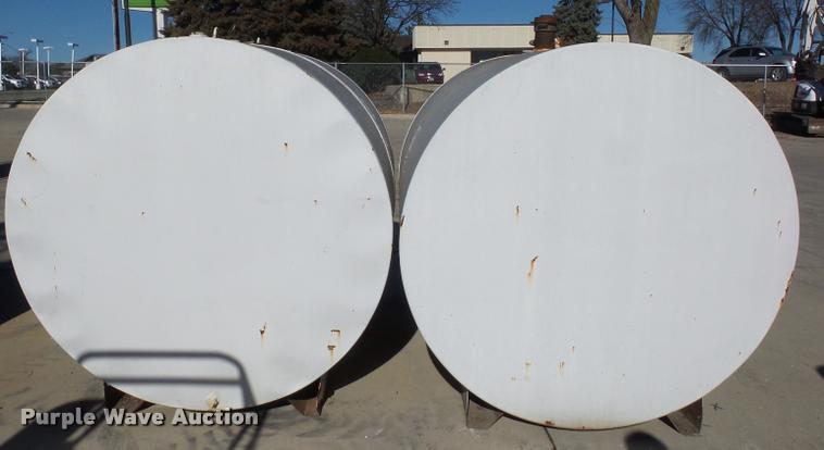 image for item J1597 (2) bulk oil tanks